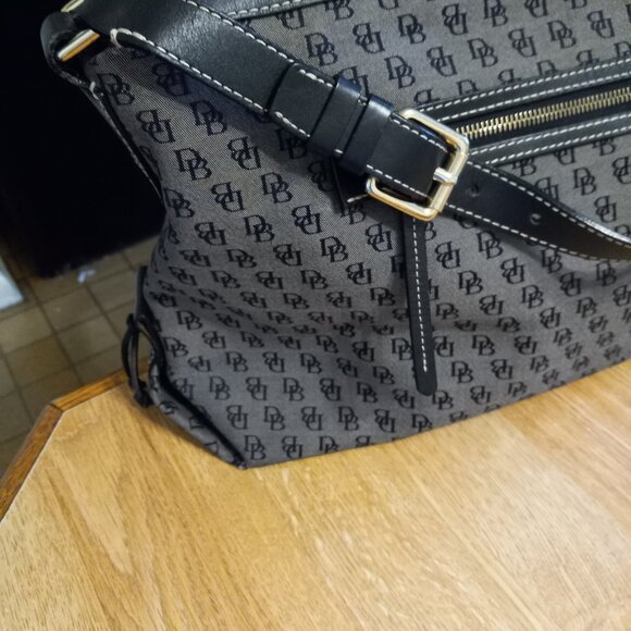DOONEY & BOURKE SIGNATURE MONOGRAM CANVAS & LEATHER SHOULDER HOBO BAG HANDBAG - Picture 2 of 15